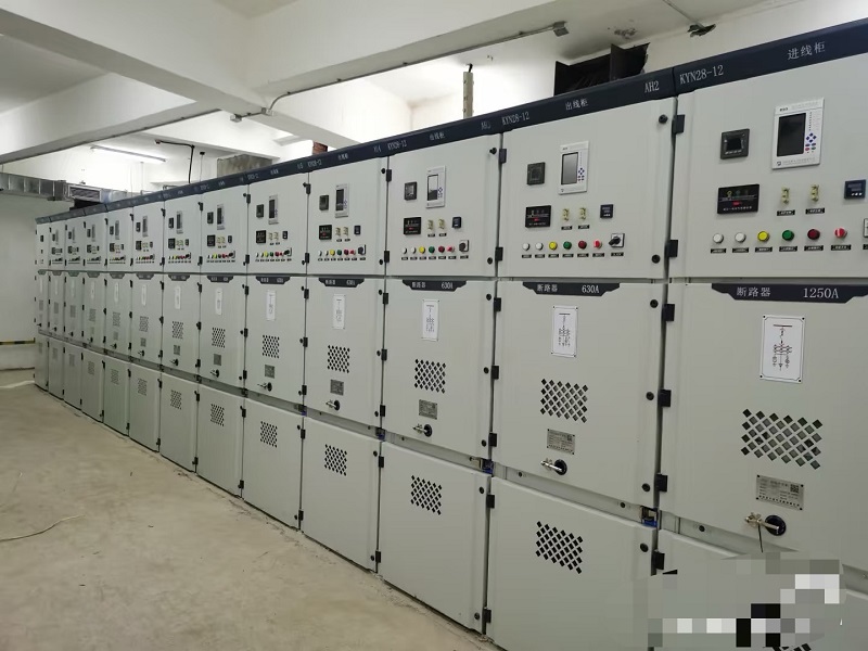 Xu hướng thị trường bảng điều khiển thiết bị đóng cắt Kyn28