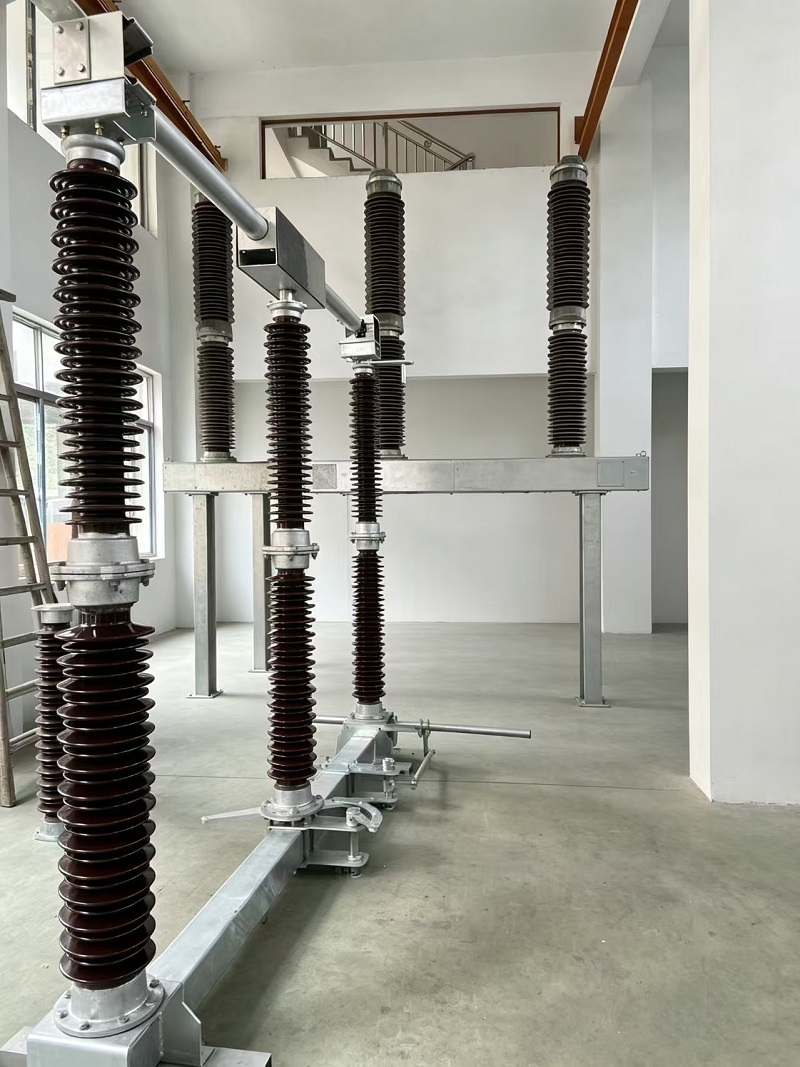 Công tắc ngắt kết nối 220kV cho các ứng dụng trạm biến áp cao thế ngoài trời